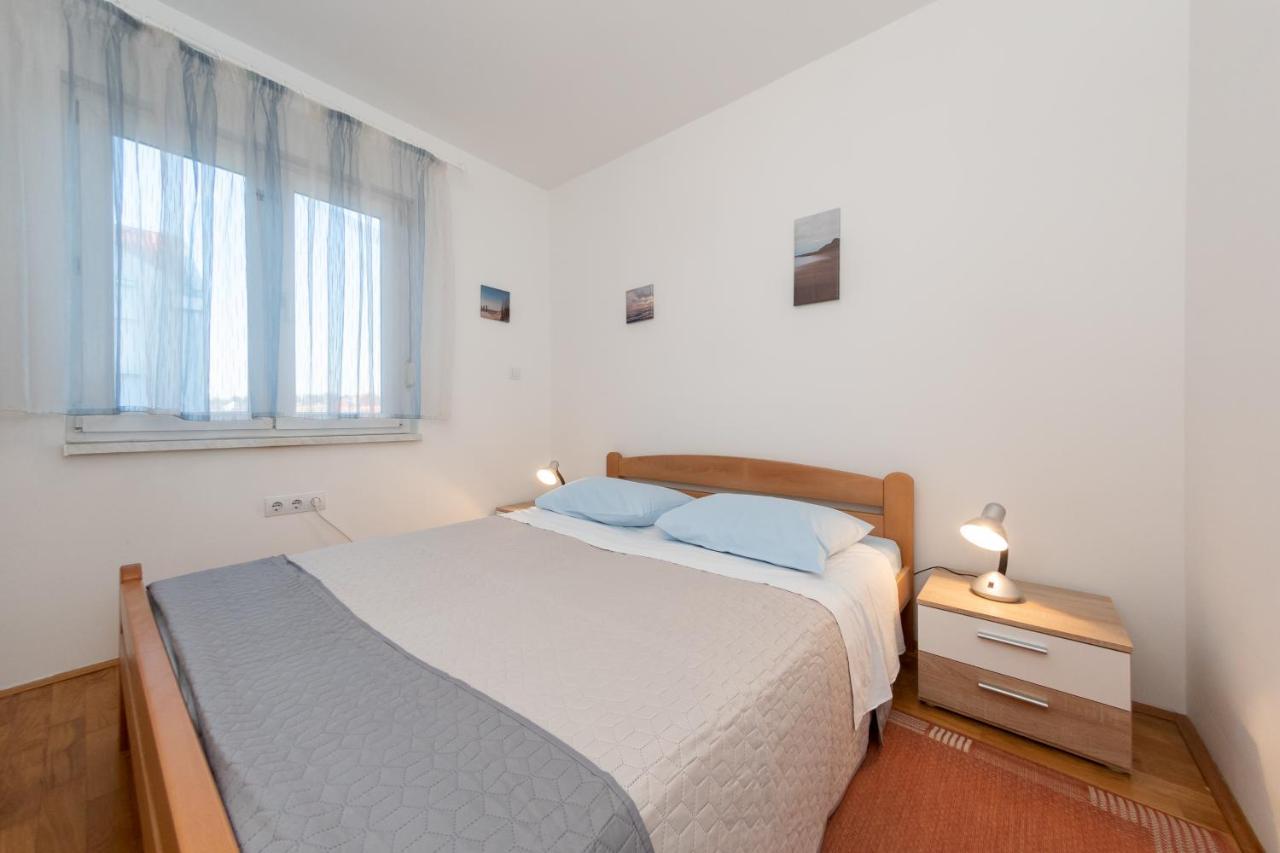 Apartman Valter ザダル エクステリア 写真