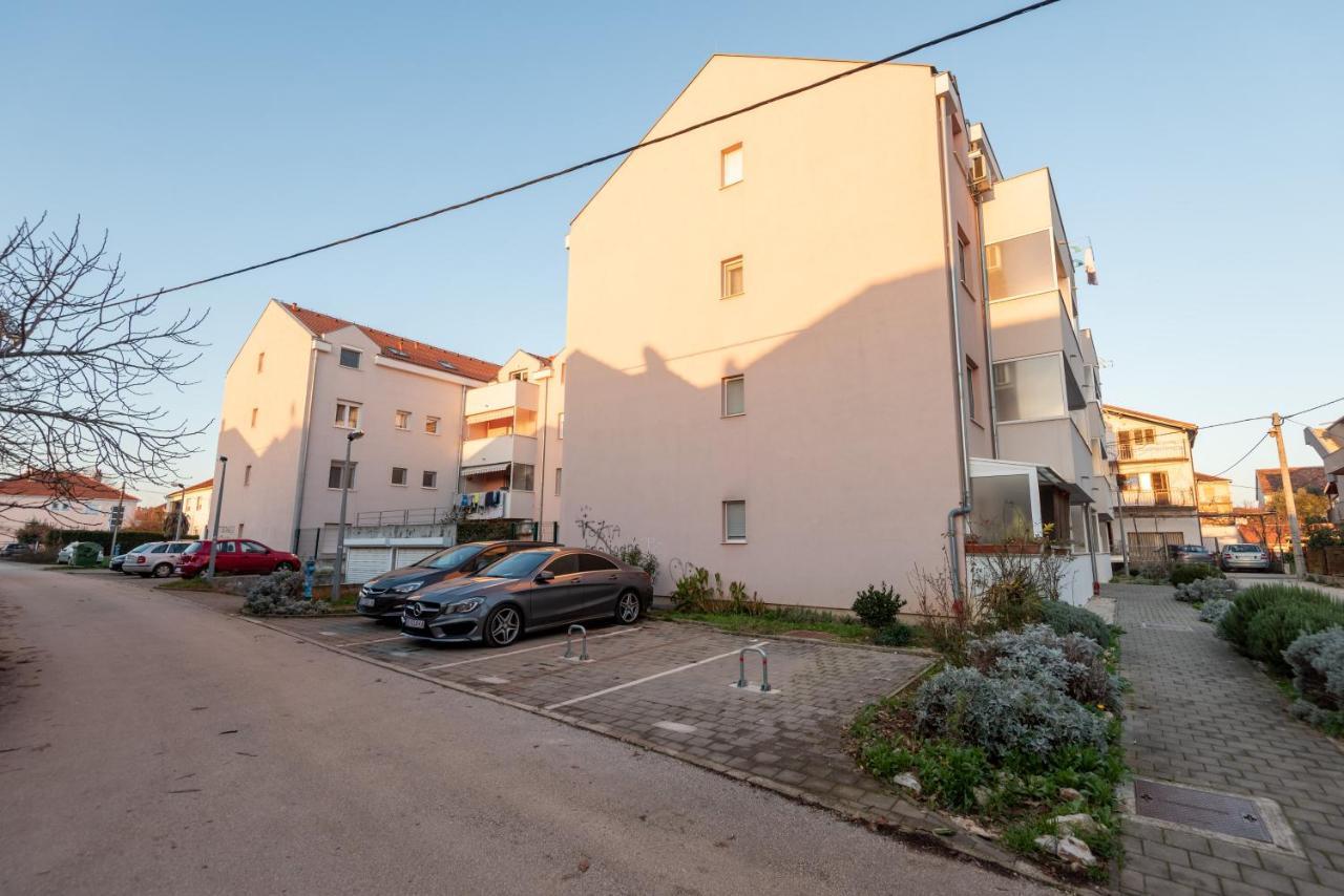Apartman Valter ザダル エクステリア 写真